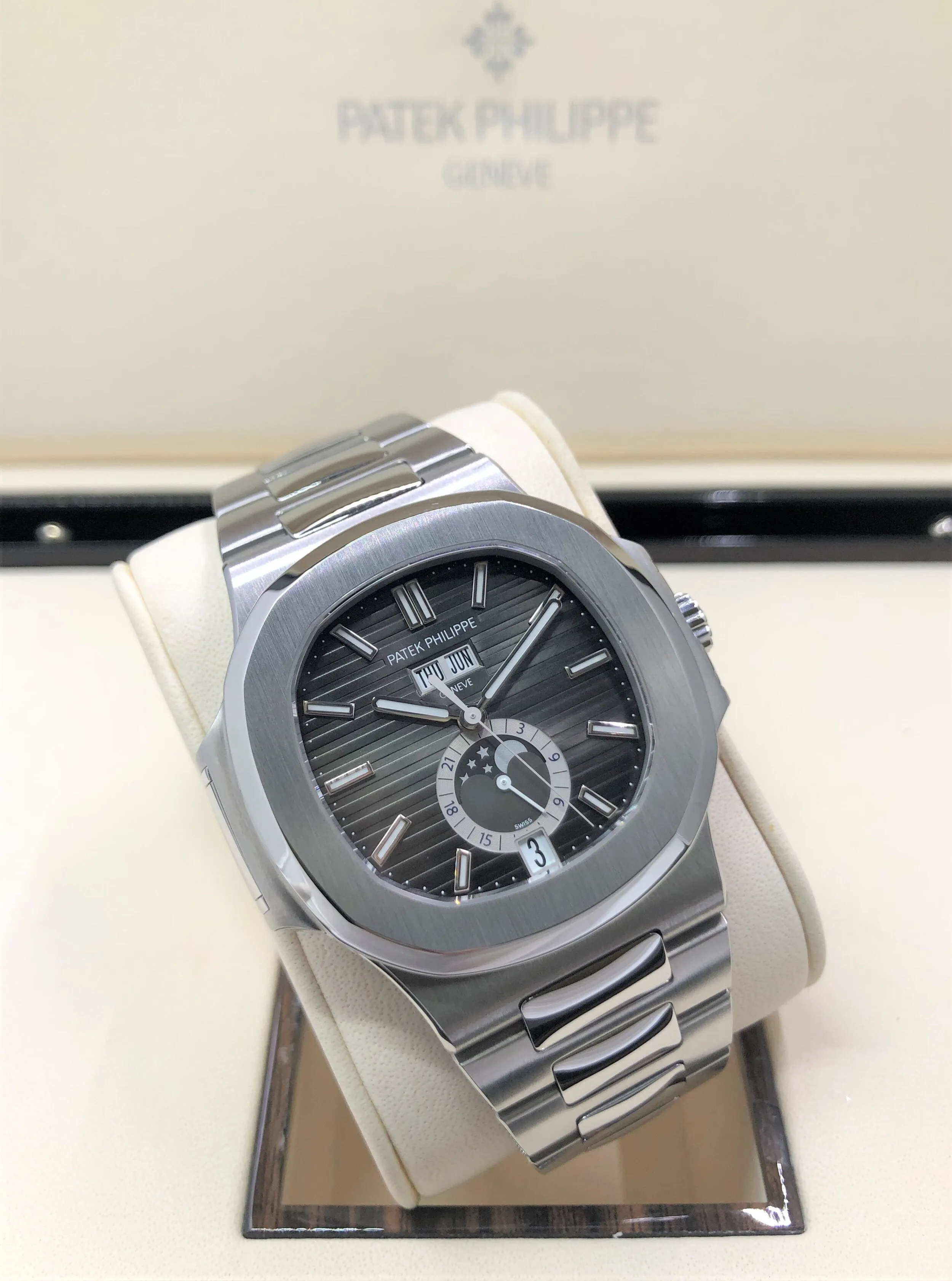 2015 Patek Philippe Nautilus