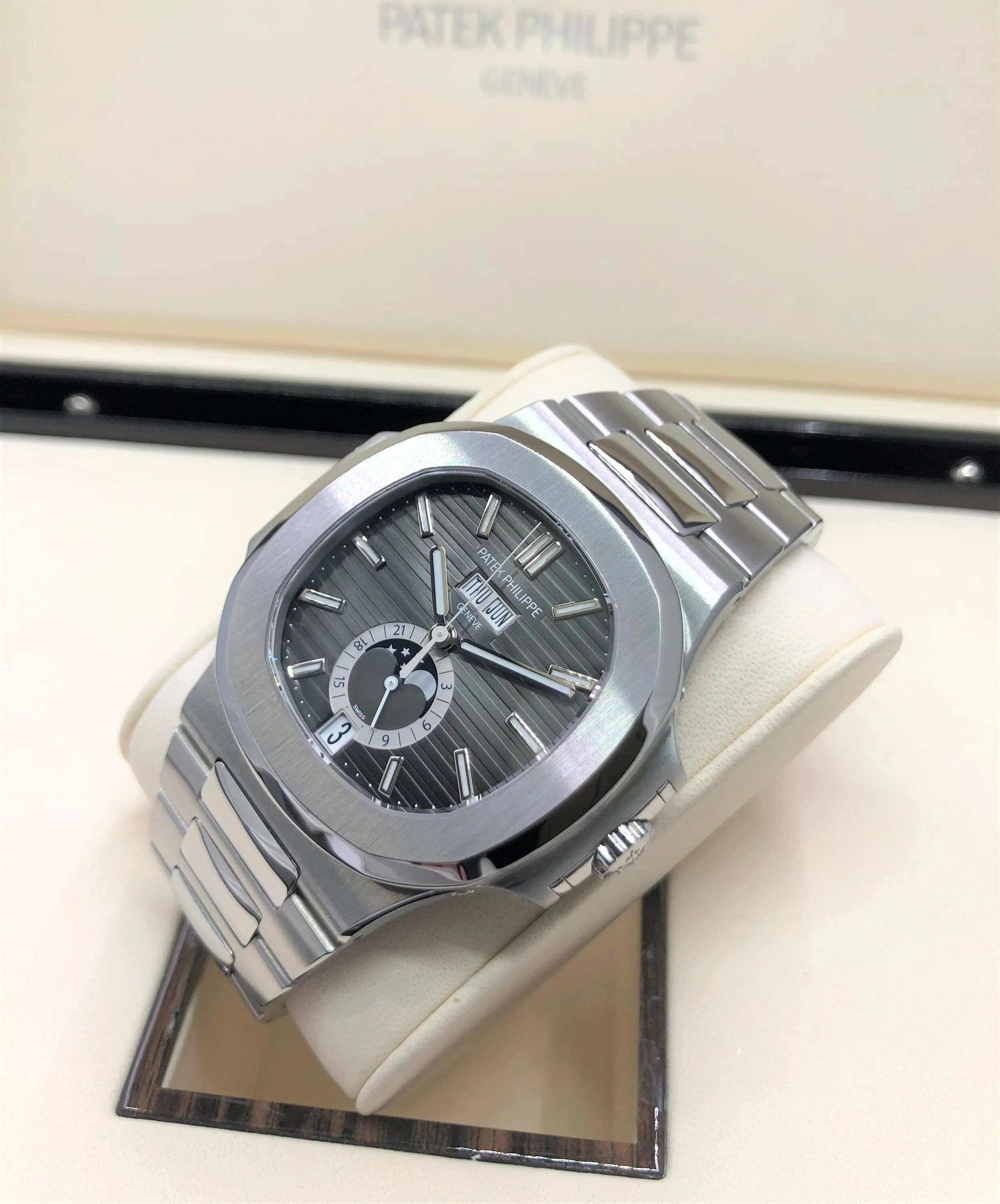 2015 Patek Philippe Nautilus