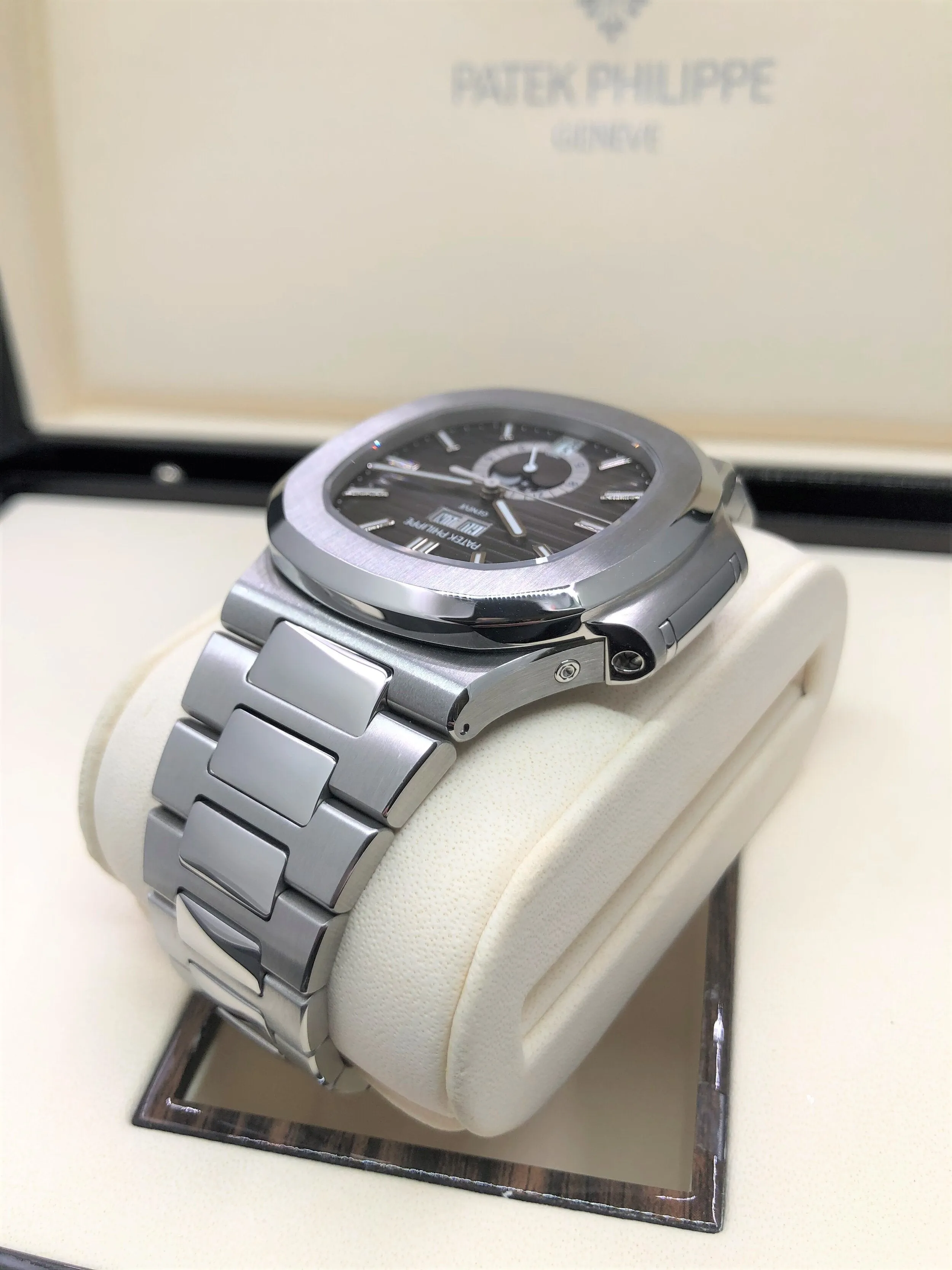 2015 Patek Philippe Nautilus