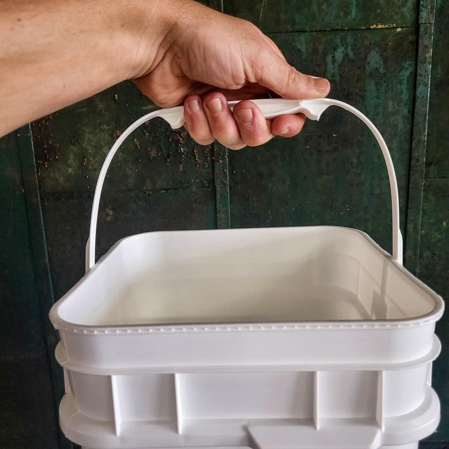 4 Gallon Square Bucket and Lid with Gasket