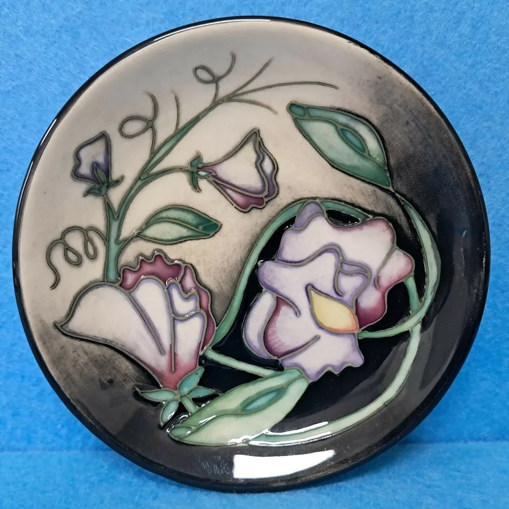 A Boxed Moorcroft Pin Dish in the Daydream Design by Sian Leeper