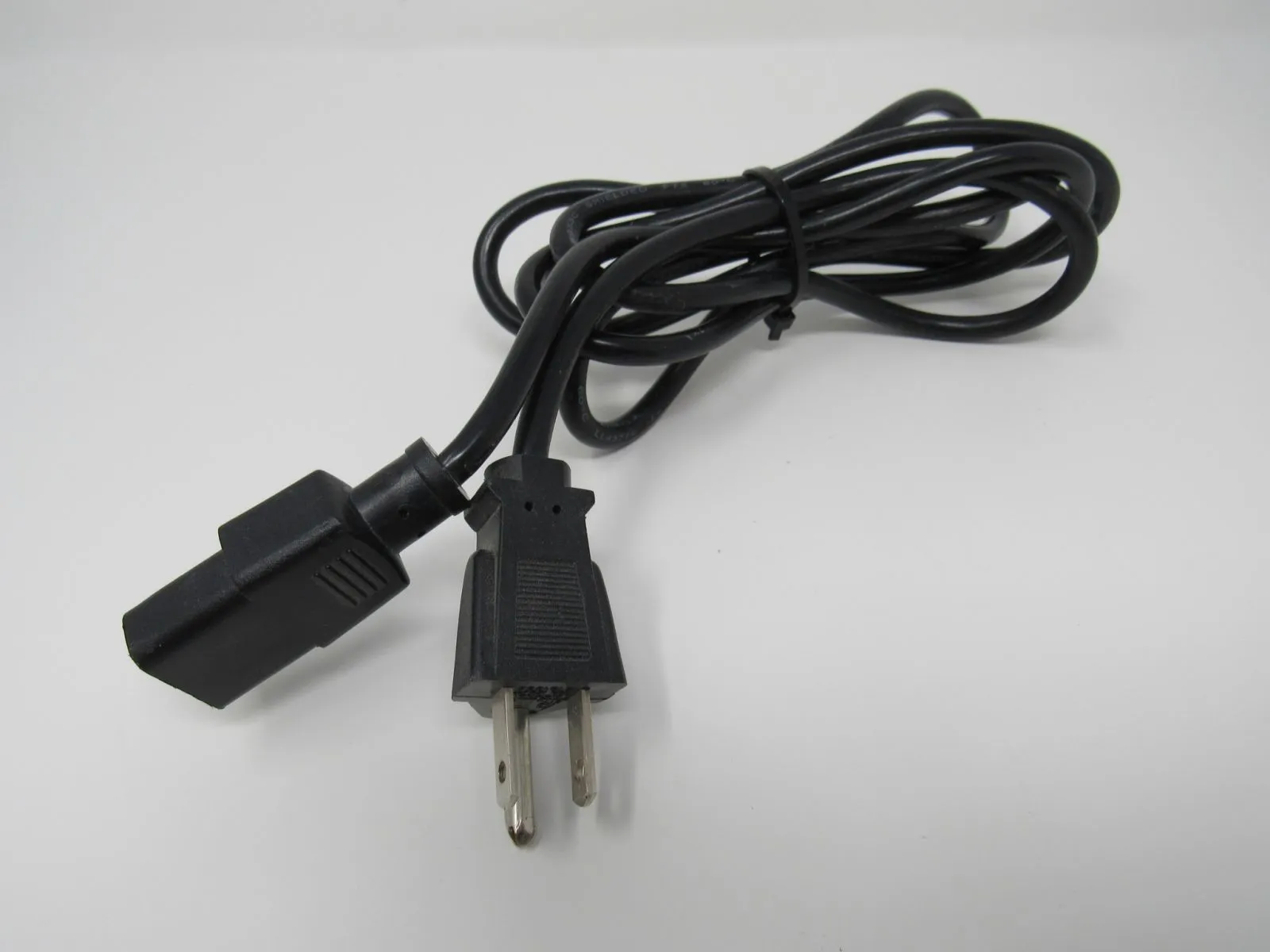 Biz Link Power Cord 5.5 ft NEMA 5-15P IEC C13 -- Used