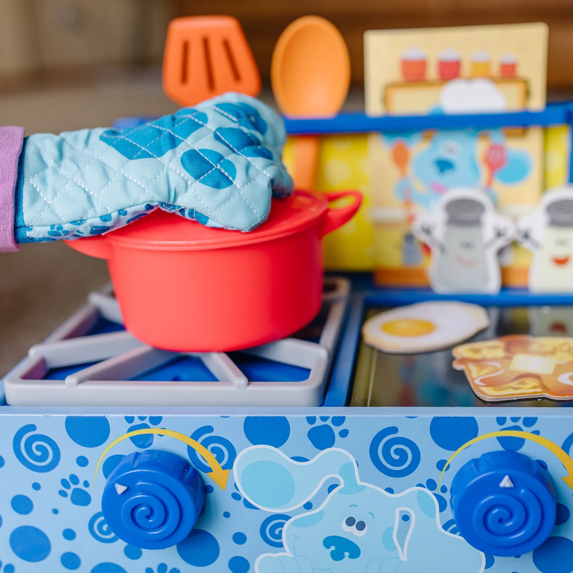 Blue's Clues & You! Wooden Cooking Play Set