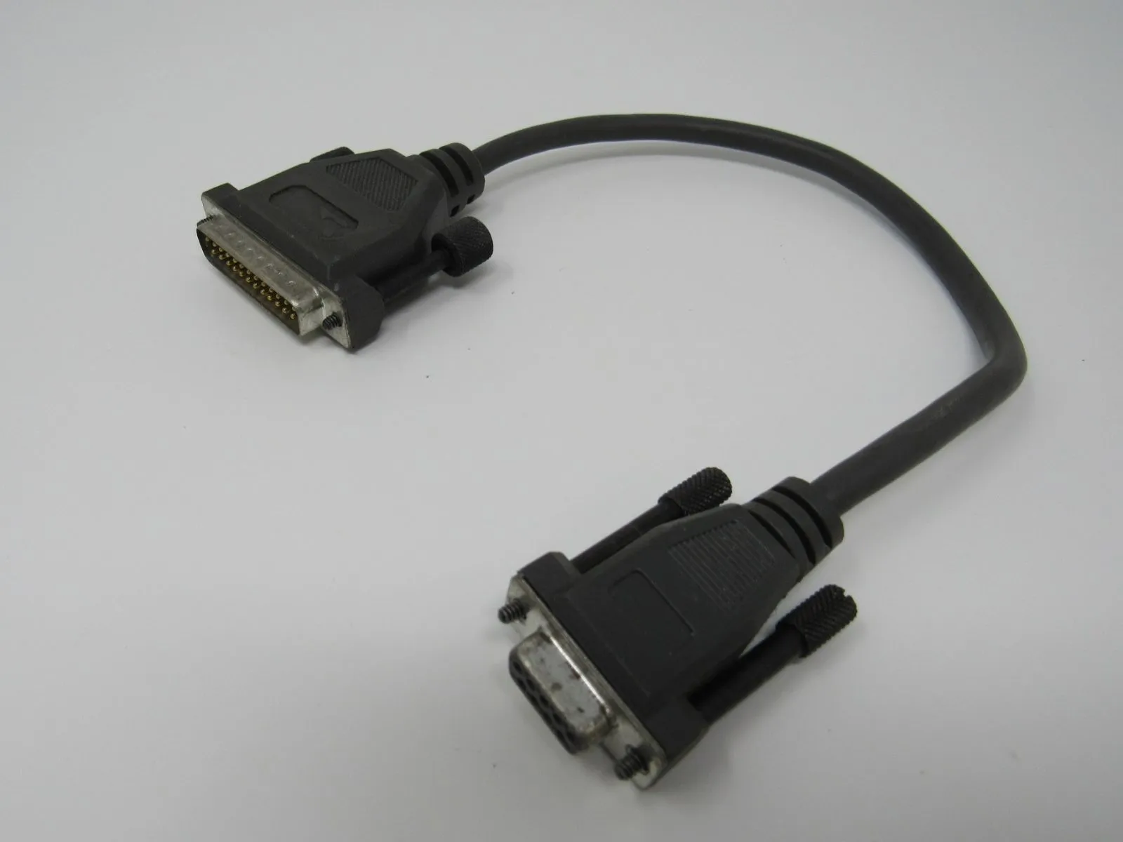 C J Pipkin 25 Pin DB25 Serial Port To DB9 Adapter Cable 10 Inches Male Female -- Used