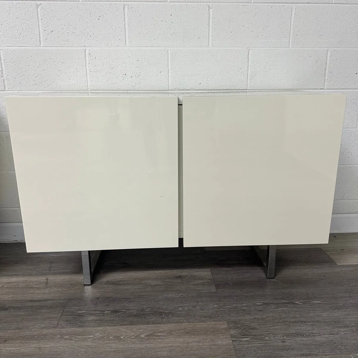 Calligaris White Lacquer Cabinet