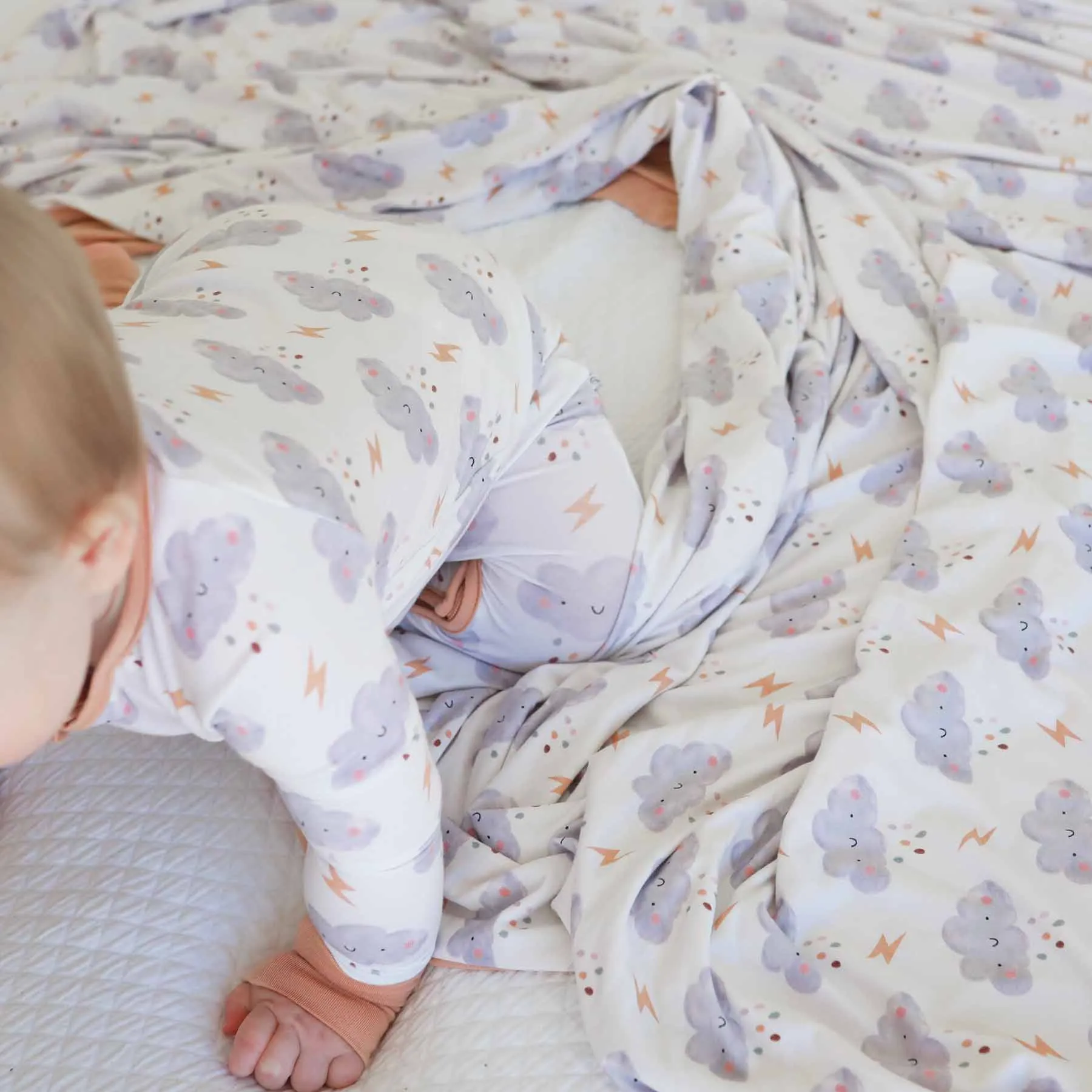 Cloudy Cuddles Double Sided Bamboo Blanket