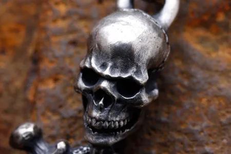 Corpse Pendant