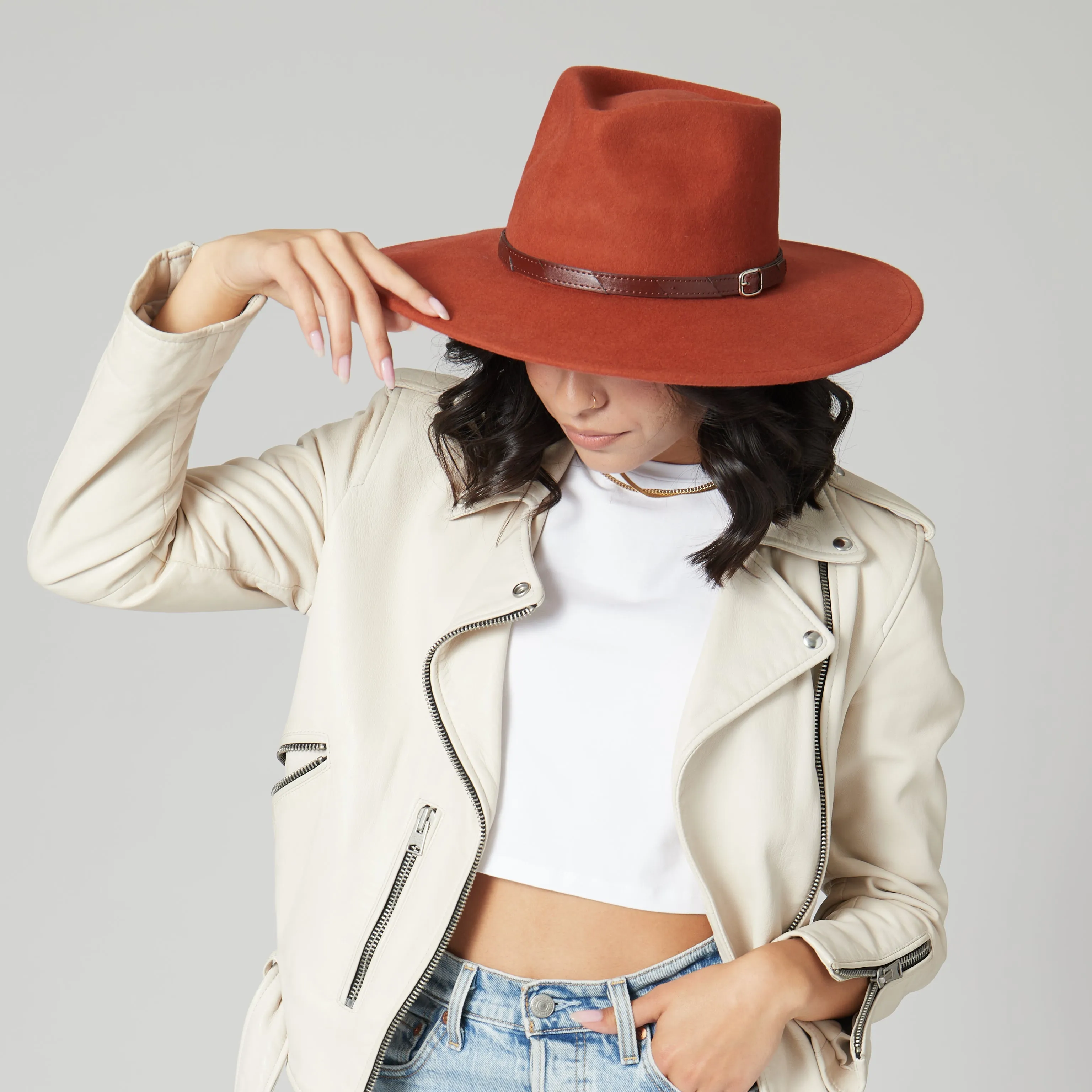 Flameworthy - Women's Felt Fedora W/ Belted Sliced Band