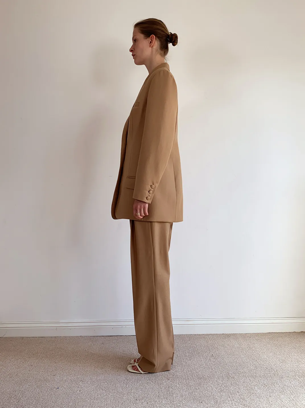 HIGH-WAISTED TROUSER "RIVER TAWNY" IN CAMEL