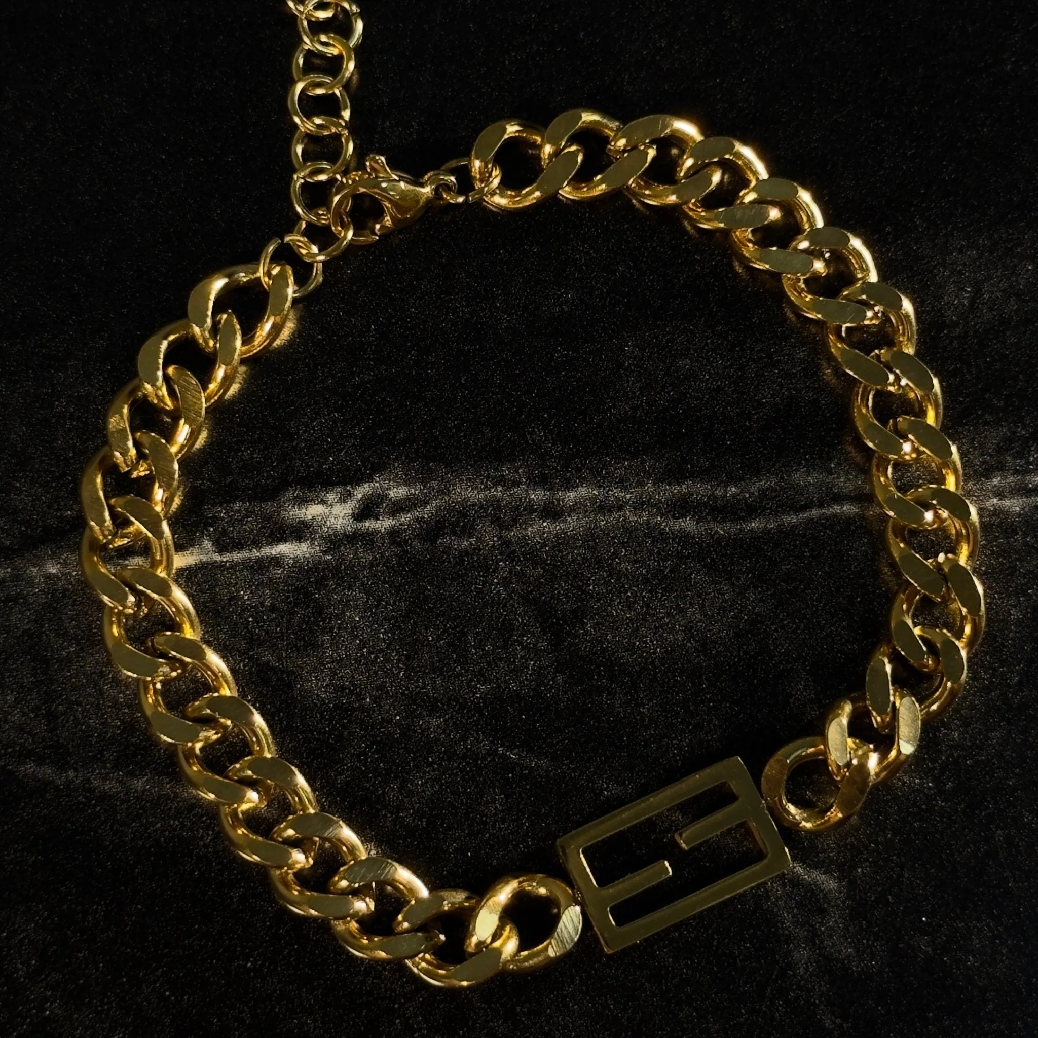 Maze bracelet