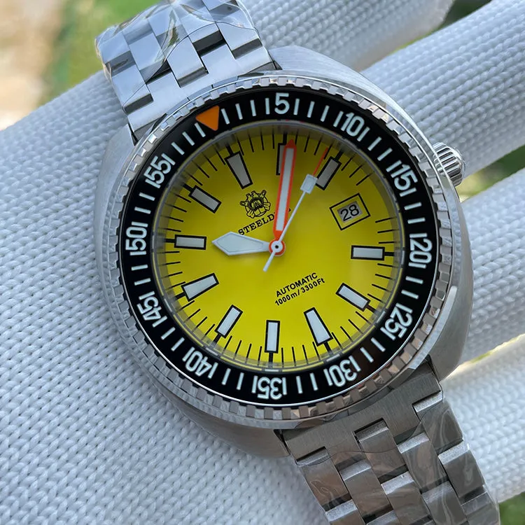 Steeldive SD1983 DS-3 1000m Diver Watch