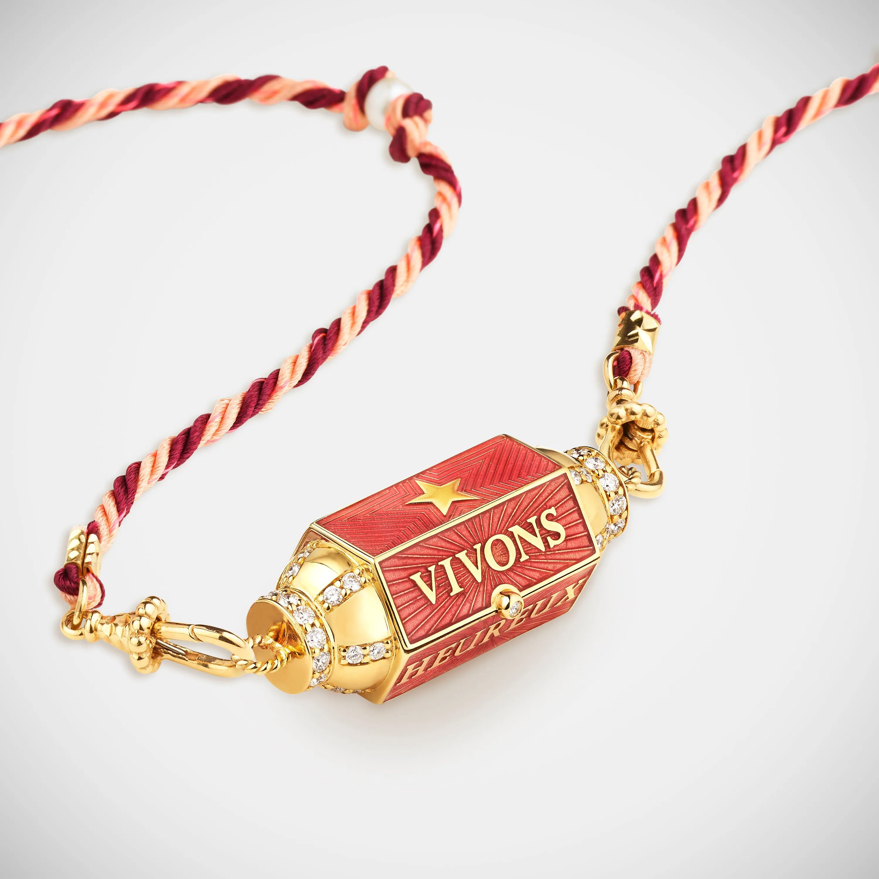 Vivons Heureux Box Locket