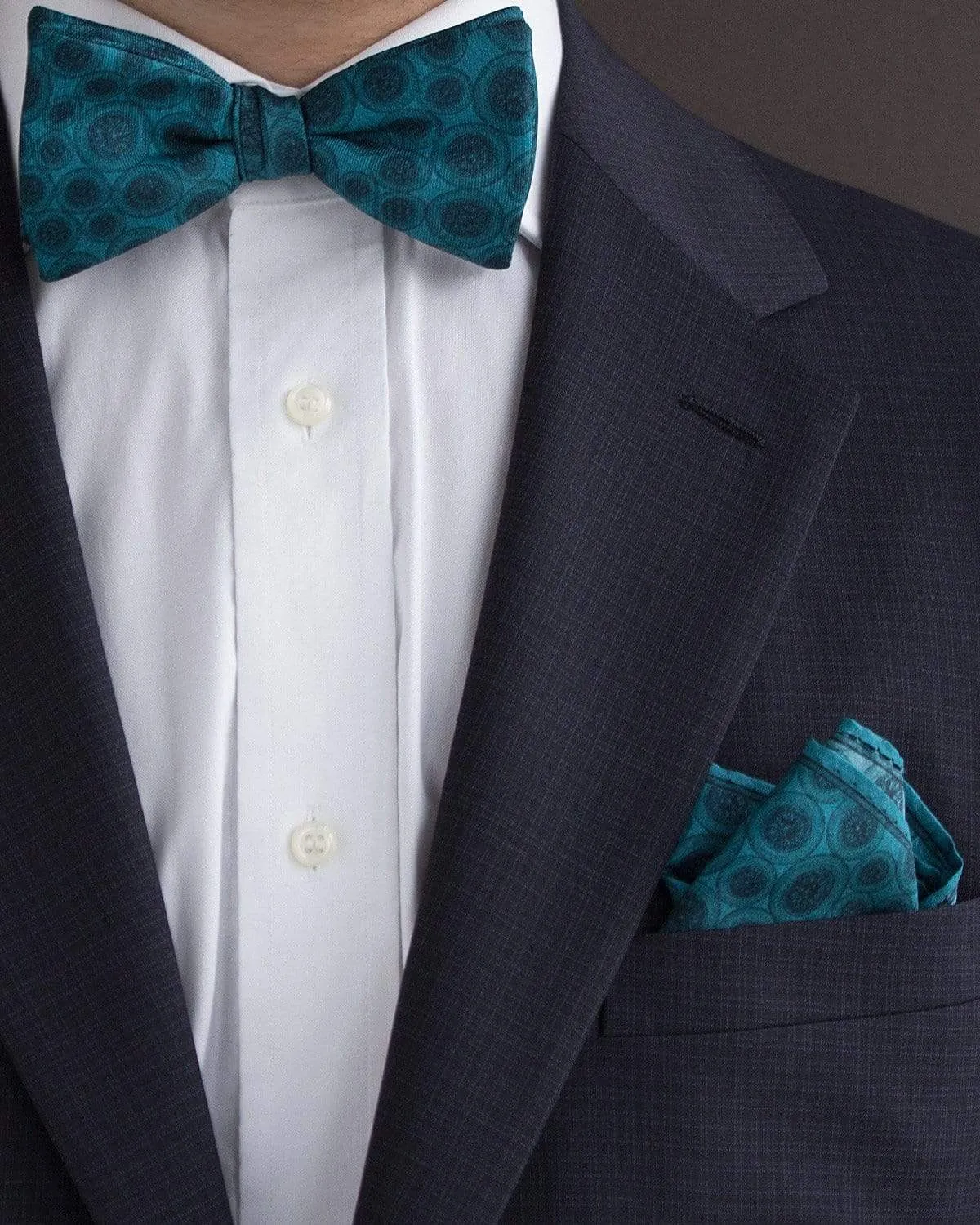 WORLD BEATER - Silk Pocket Square - Teal Blue